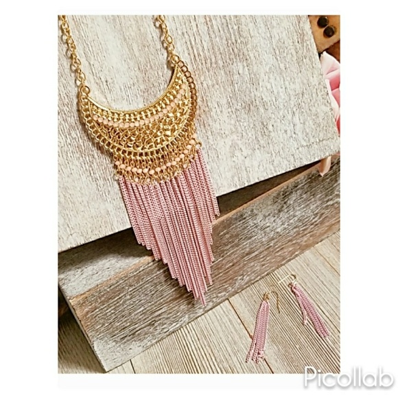 Gold Crescent with Pink Chain Fringe Necklace Set - Picture 6 of 6